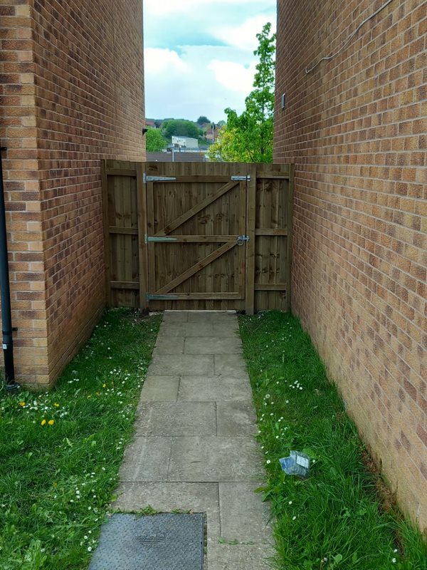 A photo of the side gate in Treharne Road, Barry